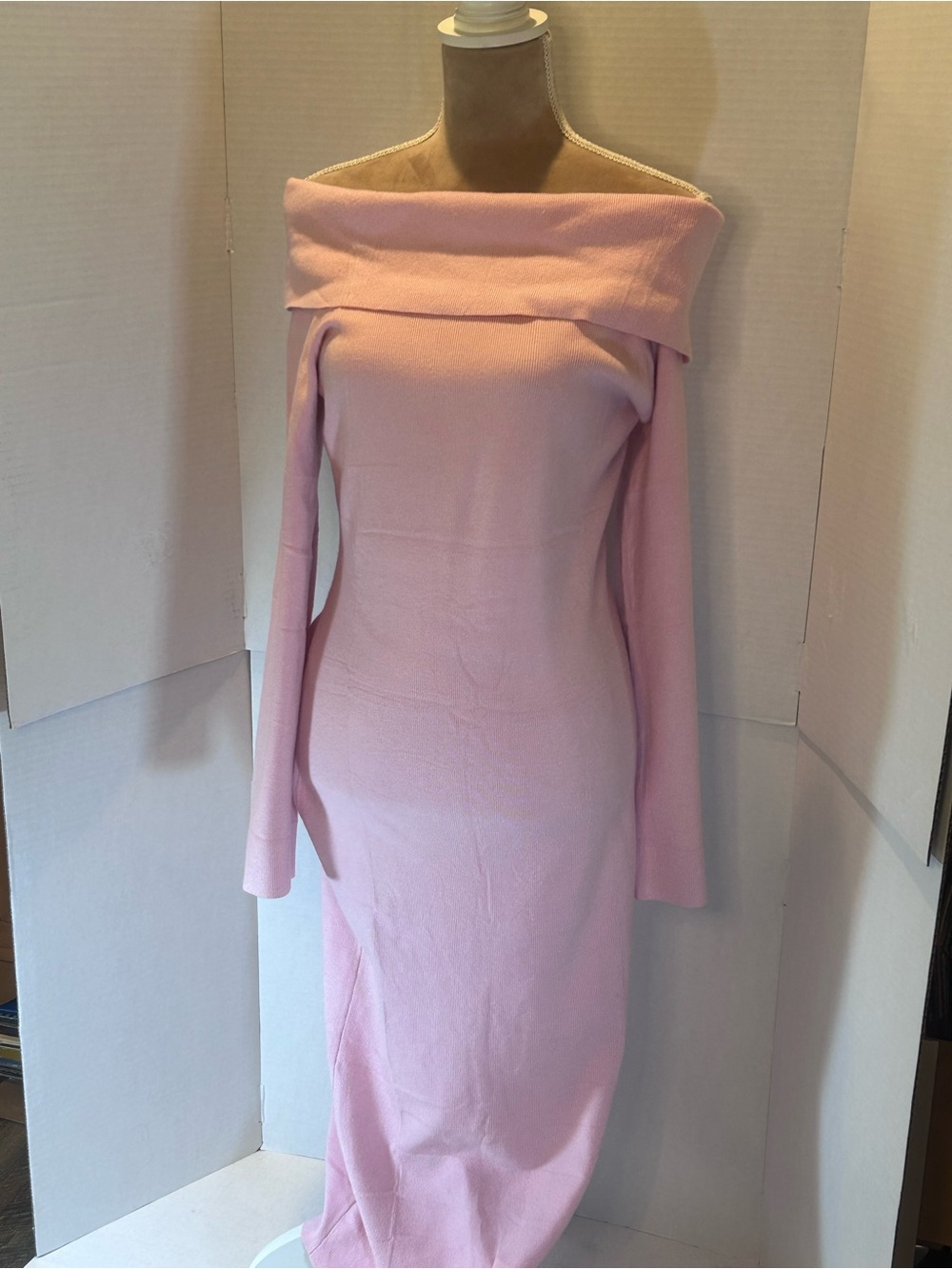 Off-the-Shoulder Pink Midi Dress